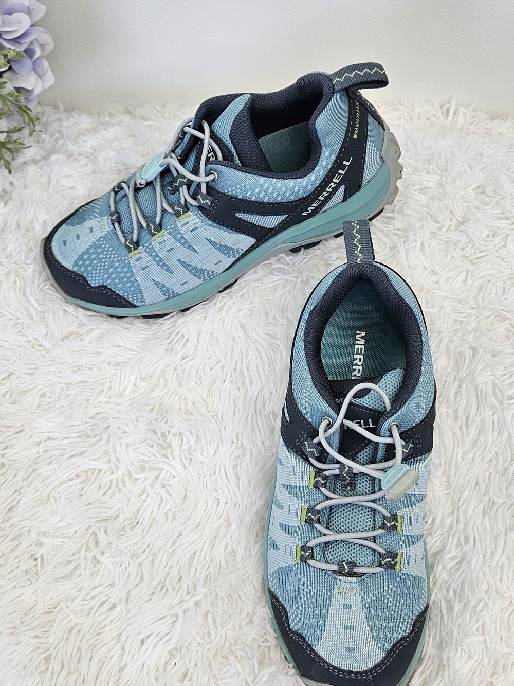 Merrell Accentor 3 J038340 Womens 9 Hiking Shoes Blue Lace Up Athletic Sneaker